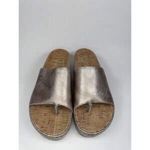 BORN Womens Sharr Sandal Flip Flop Light Gold Leather Cork Sole Resort Sz 10